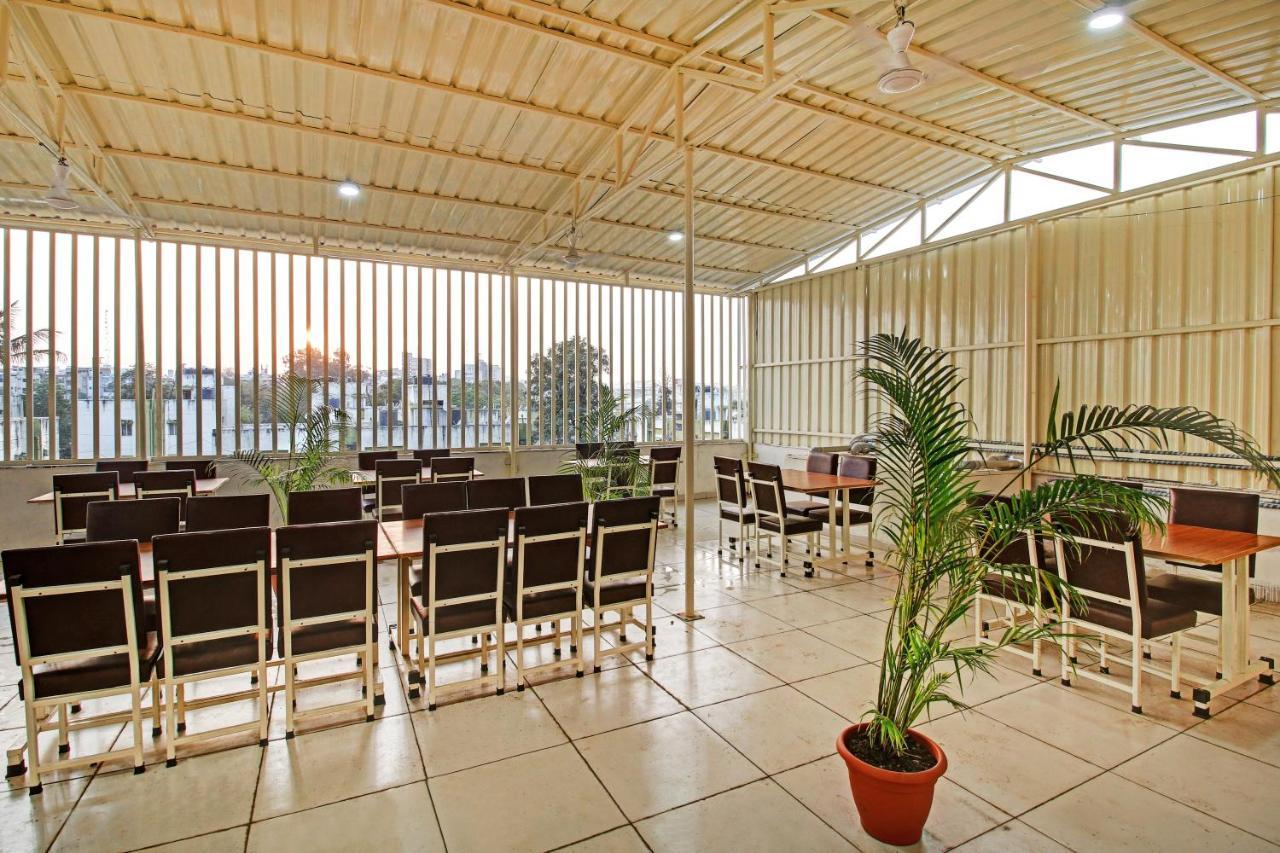 Treebo Krishna Regency Isbt Bus Stop Bhopal Bagian luar foto
